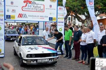 San Juan, escenario de la protocolaria ceremonia de salida del Rallye de Telde (Foto Francisco Javier Santana)